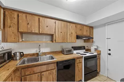 1879 Lichen Lane #B, Clearwater, FL 33760 - Photo 19