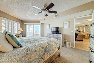 18400 Gulf Blvd, Indian Shores, FL 33785 - Photo 19