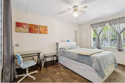 1700 SW 16th Court #M2, Gainesville, FL 32608 - Photo 11