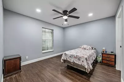 2125 Lanier Road, Plant City, FL 33565 - Photo 17