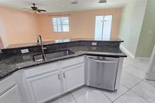 11114 Hartford Fern Dr, Riverview, FL 33569 - Photo 7