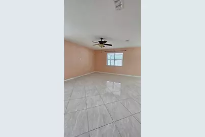 11114 Hartford Fern Drive, Riverview, FL 33569 - Photo 11