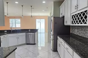 11114 Hartford Fern Dr, Riverview, FL 33569 - Photo 9