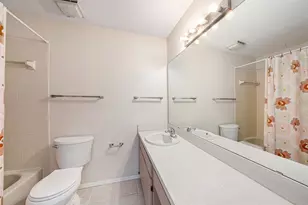 7112 Hollowell Dr, Tampa, FL 33634 - Photo 17