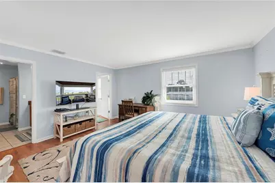 237 Seahorse Drive SE #H, Saint Petersburg, FL 33705 - Photo 13