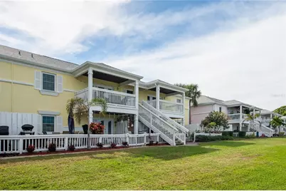 237 Seahorse Drive SE #H, Saint Petersburg, FL 33705 - Photo 27