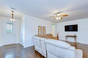 11308 Wickersley Pl, Tampa, FL 33625 - Photo 9