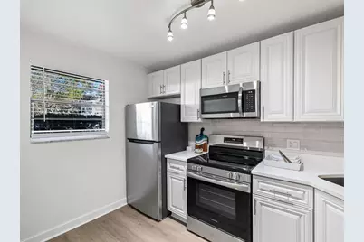 19701 Gulf Boulevard #105, Indian Shores, FL 33785 - Photo 11