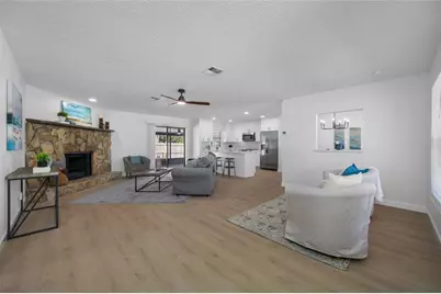 9880 W Bay Street, Seminole, FL 33776 - Photo 7