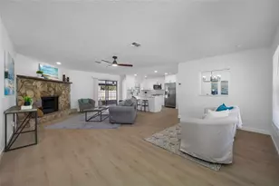 9880 W Bay St, Seminole, FL 33776 - Photo 7