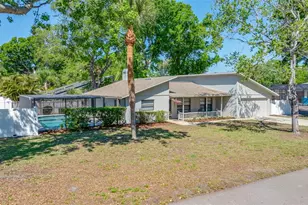 9880 W Bay St, Seminole, FL 33776 - Photo 61
