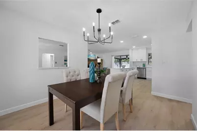 9880 W Bay Street, Seminole, FL 33776 - Photo 21