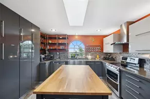 3114 Bluff Blvd, Holiday, FL 34691 - Photo 27