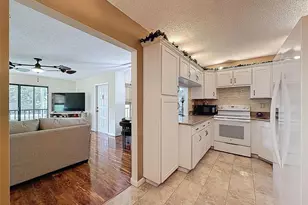 1488 Pine Glen Ln, Tarpon Springs, FL 34688 - Photo 25