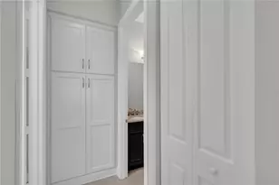 4908 Grand Banks Dr, Wimauma, FL 33598 - Photo 17