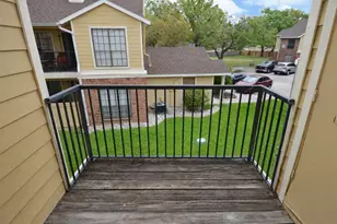 8641 Fancy Finch Dr, Tampa, FL 33614 - Photo 41