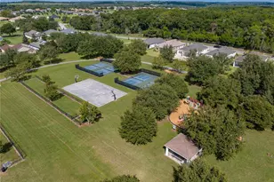 12231 Woodlands Cir, Dade City, FL 33525 - Photo 81