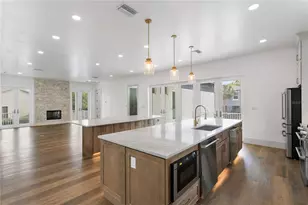 514 38th Ave NE, Saint Petersburg, FL 33704 - Photo 9