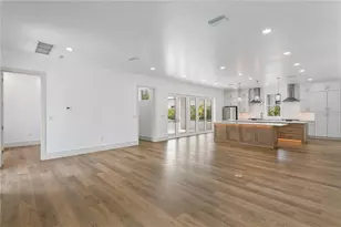 514 38th Ave NE, Saint Petersburg, FL 33704 - Photo 11