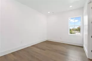 514 38th Ave NE, Saint Petersburg, FL 33704 - Photo 51