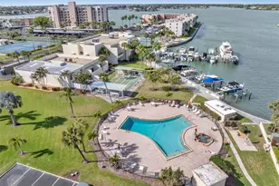 7405 Bay Island Dr S, South Pasadena, FL 33707 - Photo 27