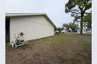 531 W Baffin Drive, Venice, FL 34293 - Photo 17