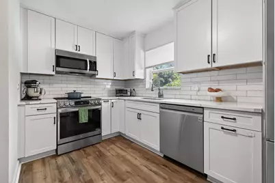 6410 14th Street N, Saint Petersburg, FL 33702 - Photo 11