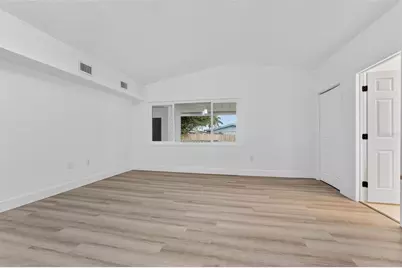 695 Sunset Dr, Tarpon Springs, FL 34689 - Photo 15