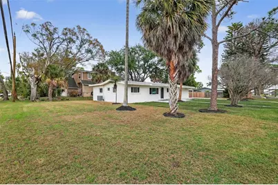 695 Sunset Dr, Tarpon Springs, FL 34689 - Photo 27