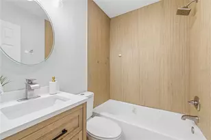 201 Dunkirk Rd, Oldsmar, FL 34677 - Photo 21