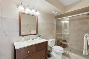 5801 Bahia Del Mar Cir, Saint Petersburg, FL 33715 - Photo 17