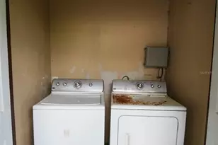 1810 E 143rd Ave, Tampa, FL 33613 - Photo 19