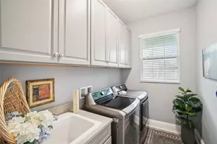 30167 Southwell Ln, Wesley Chapel, FL 33543 - Photo 17