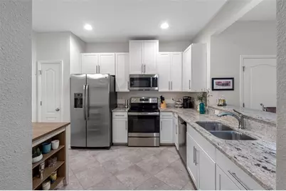 5167 Bay Isle Circle, Clearwater, FL 33760 - Photo 5