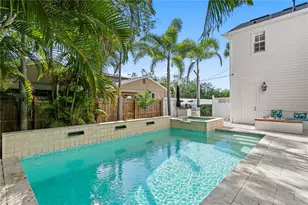 12 S Treasure Dr, Tampa, FL 33609 - Photo 61