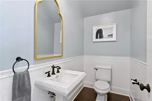 12 S Treasure Dr, Tampa, FL 33609 - Photo 31