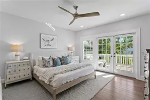 12 S Treasure Dr, Tampa, FL 33609 - Photo 37