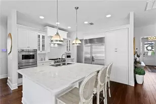 12 S Treasure Dr, Tampa, FL 33609 - Photo 15