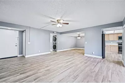 5169 Puritan Circle, Tampa, FL 33617 - Photo 3