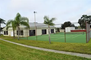 7123 Siesta St, Zephyrhills, FL 33541 - Photo 29