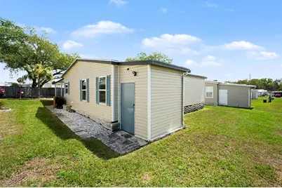 7123 Siesta Street, Zephyrhills, FL 33541 - Photo 25