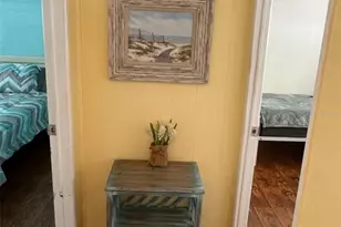 605 Queen Palm St, Largo, FL 33778 - Photo 21