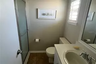 605 Queen Palm St, Largo, FL 33778 - Photo 27