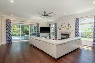 4010 Executive Dr, Palm Harbor, FL 34685 - Photo 13