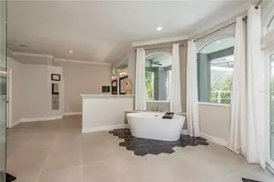 4010 Executive Dr, Palm Harbor, FL 34685 - Photo 23