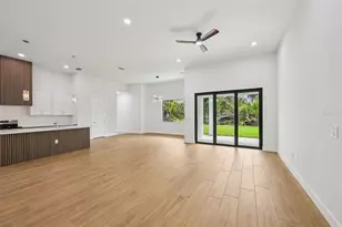 418 Troutdale St, Port Charlotte, FL 33954 - Photo 3