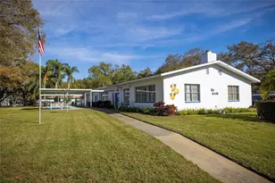 200 Glennes Ln, Dunedin, FL 34698 - Photo 31