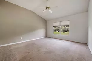 920 Villeroy Greens Dr, Sun City Center, FL 33573 - Photo 17