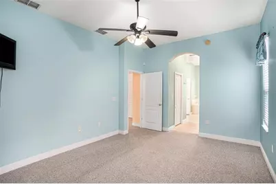 9916 Cleghorn Drive, San Antonio, FL 33576 - Photo 11