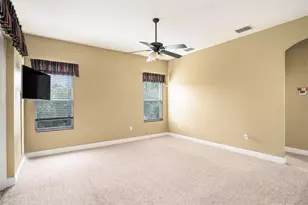 9916 Cleghorn Dr, San Antonio, FL 33576 - Photo 11